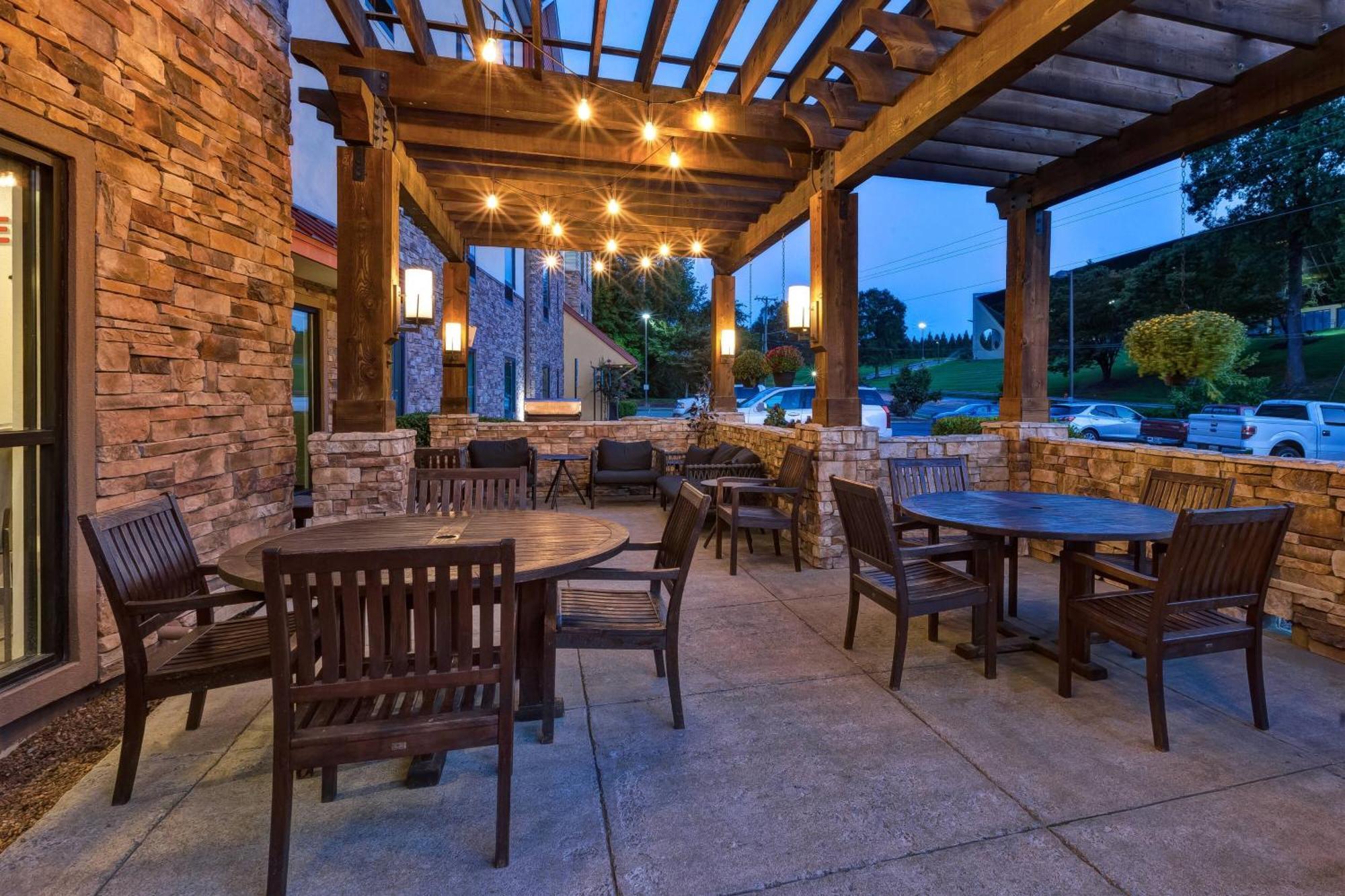 Towneplace Suites By Marriott Nashville Airport Exterior foto